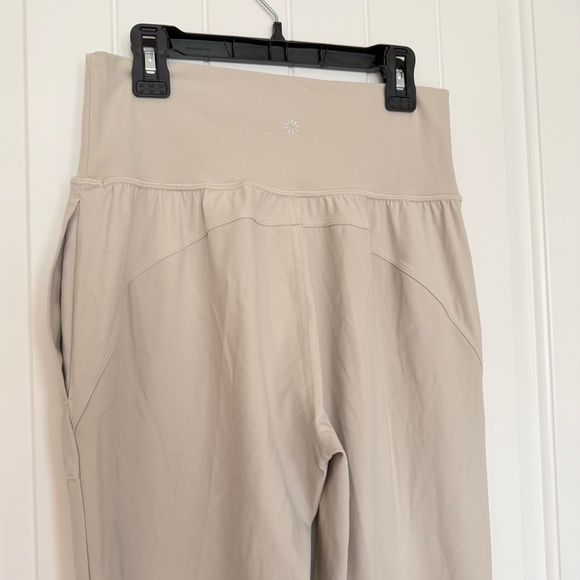 Athleta Salutation Joggers Women’s Small Pants Tan Beige Yoga Stretch Pull On - Picture 6 of 10